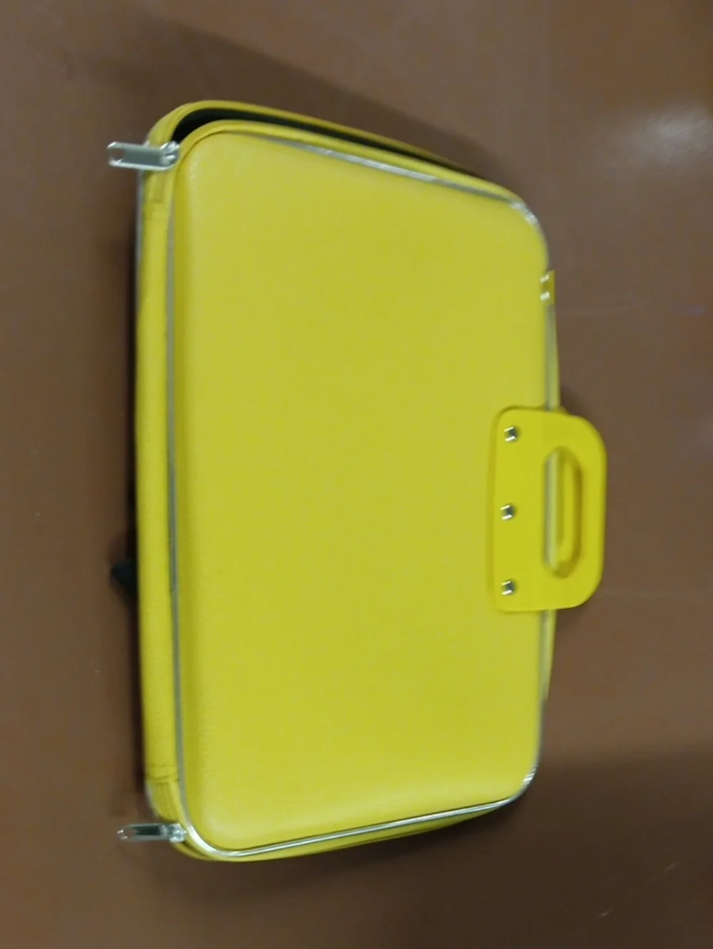Yellow Tablet Carrying Case - Protective Sleeve for 7-10 Inch Devices